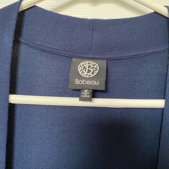 Bobeau navy pleated hem cardigan - Picture 7 of 10